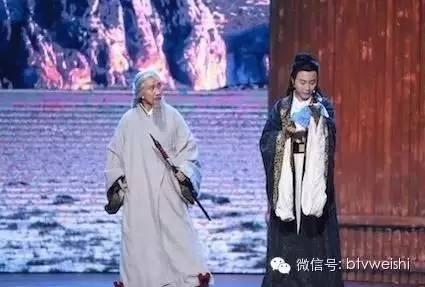 李玉剛與楊樹林?jǐn)y手呈現(xiàn)最新小品，幽默與才華的完美結(jié)合