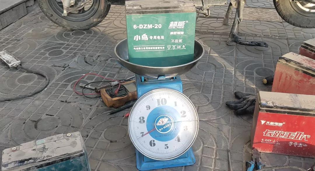 電車(chē)電池價(jià)格最新價(jià)格查詢