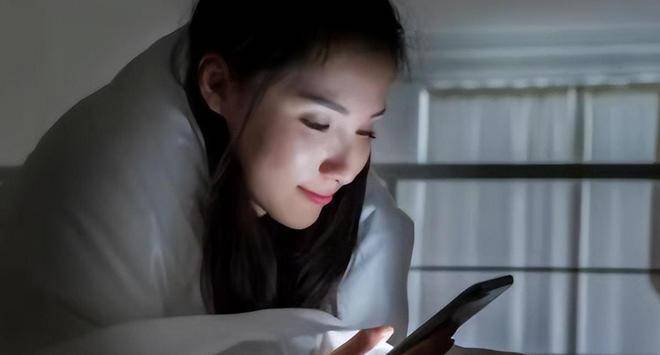 關(guān)于最新的網(wǎng)站在線觀看，涉黃問題的警示與反思